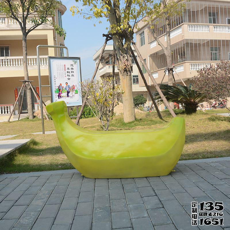 廣場創意玻璃鋼卡通水果香蕉雕塑 廣場創意玻璃鋼卡通水果香蕉雕塑