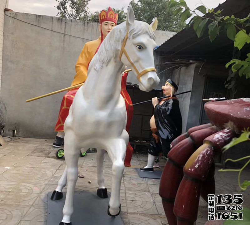 戶外景區玻璃鋼彩繪西游記人物雕塑