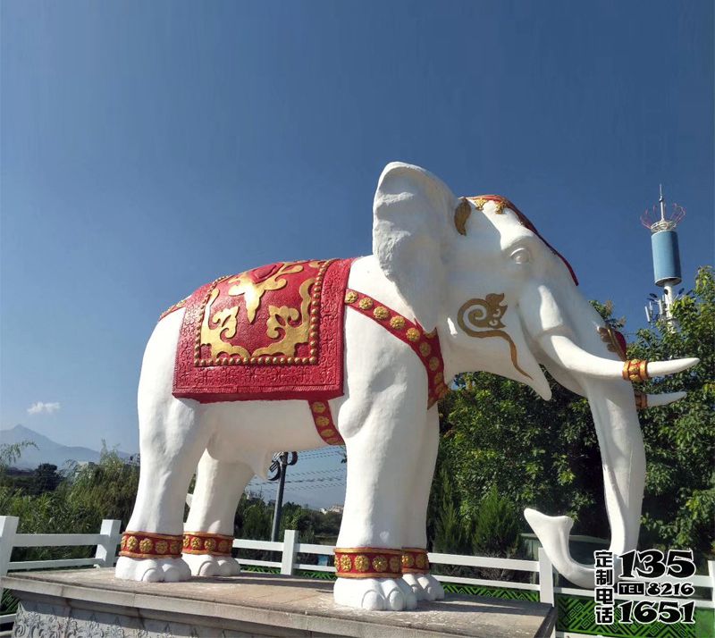 戶外大象仿真動物玻璃鋼彩繪大象雕塑 戶外大象仿真動物玻璃鋼彩繪大象雕塑