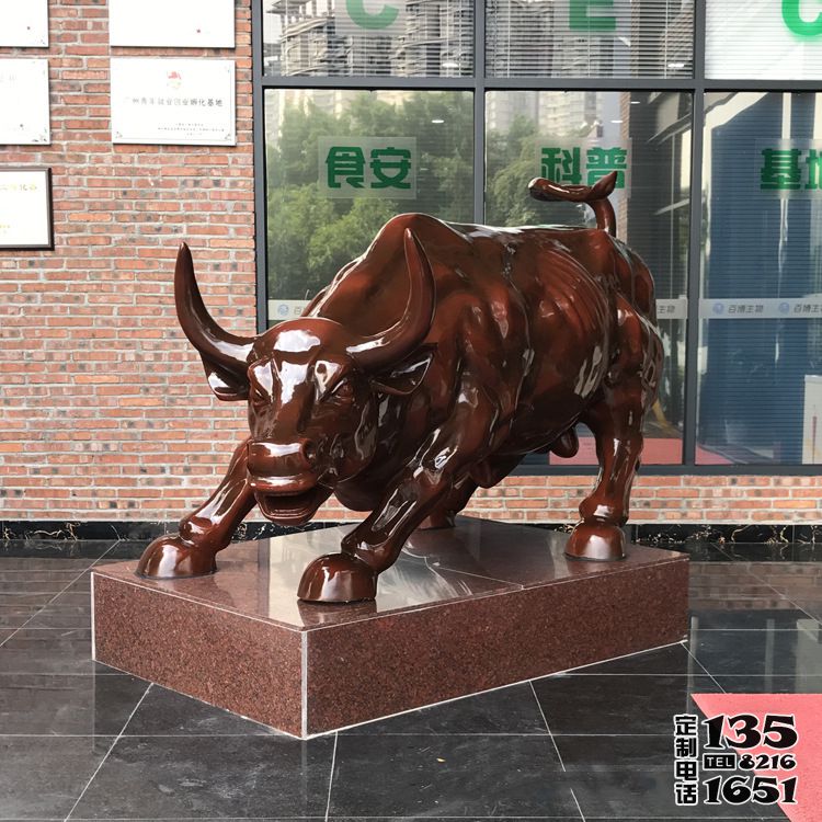 城市廣場大型玻璃鋼仿銅農(nóng)耕牛 華爾街牛雕塑 城市廣場大型玻璃鋼仿銅農(nóng)耕牛 華爾街牛雕塑
